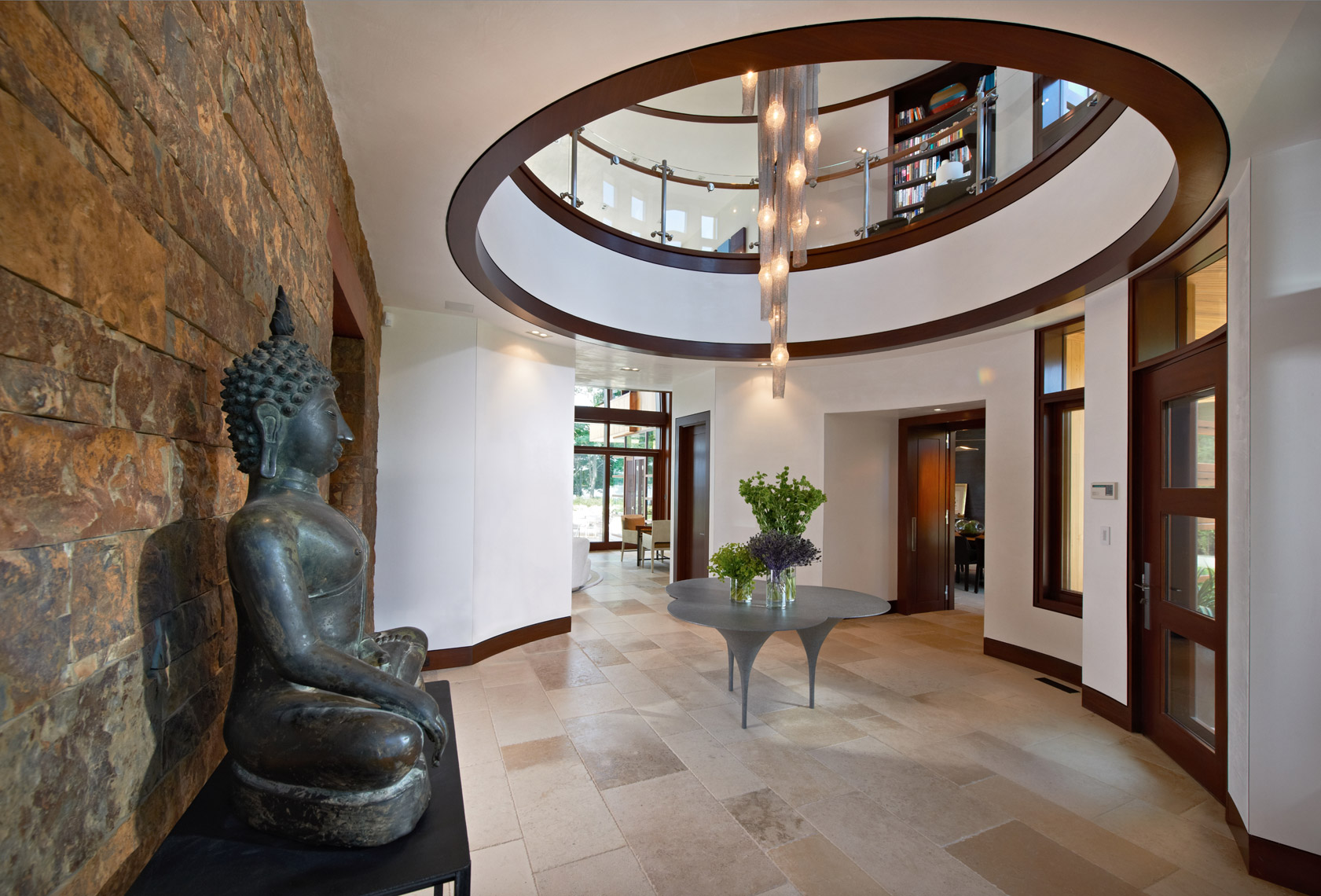 Foyer_entry_Gold
